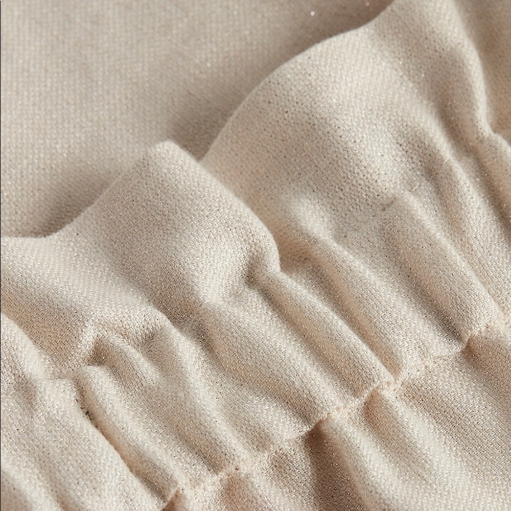 EXPRESS Linen Metallic Shorts - Picture 5 of 6
